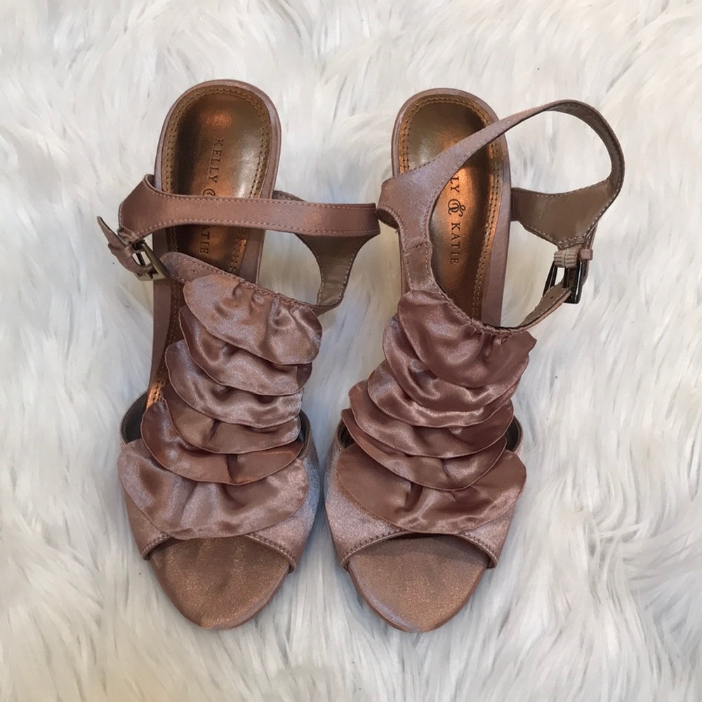 SATIN RUFFLE HEELS